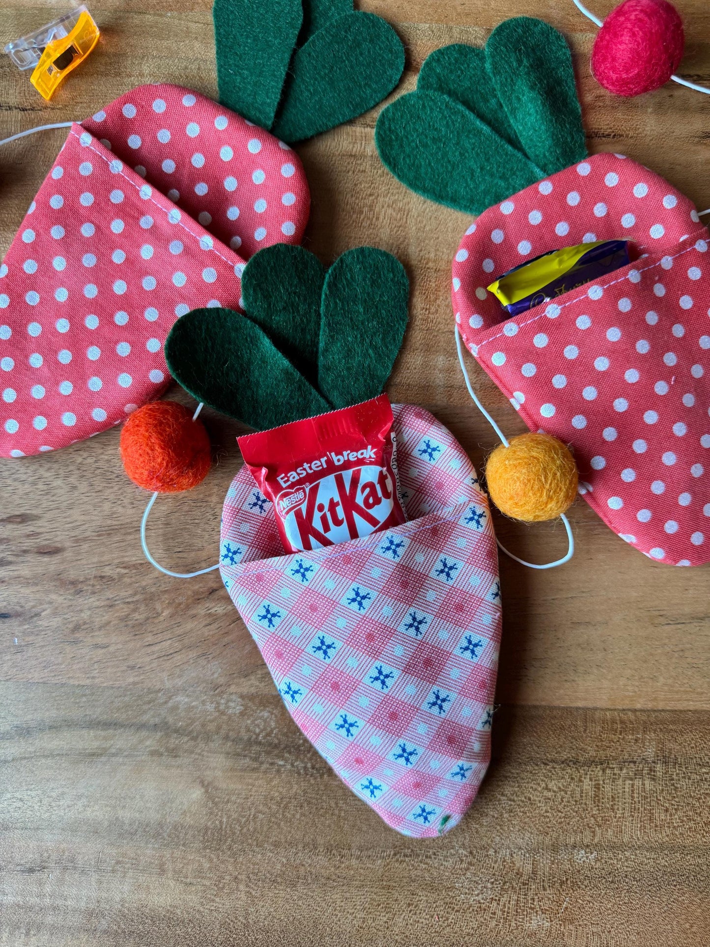 Easter Carrot Garland Sewing Pattern – Beginner-Friendly DIY PDF